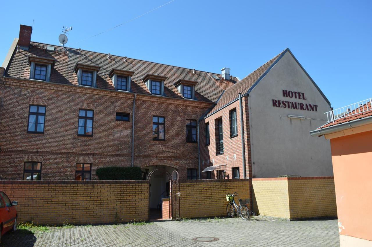 Hotel-Sternthaler /Rathauseck Muncheberg Exterior foto